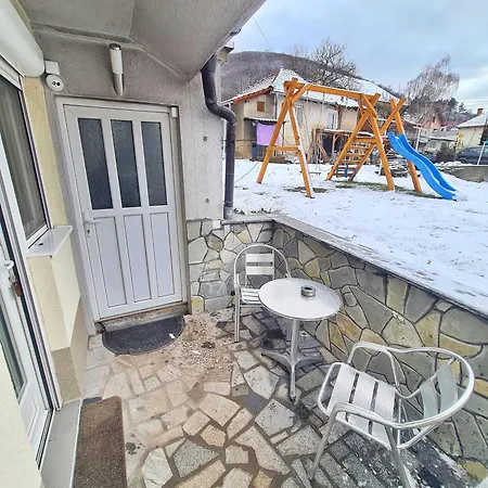 아파트 Aleksandra 2 3 소코 반자